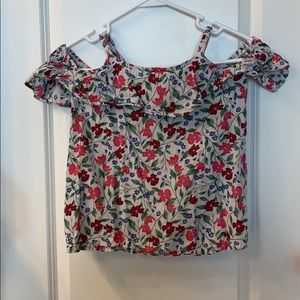 Old navy tank top with off the shoulder sleeves